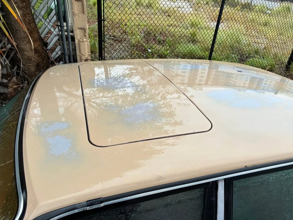1986 Volvo 244 - Image 11 of 20