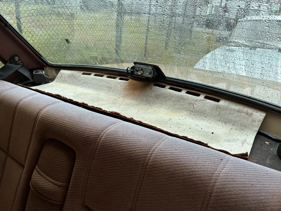 1986 Volvo 244 - Image 10 of 20