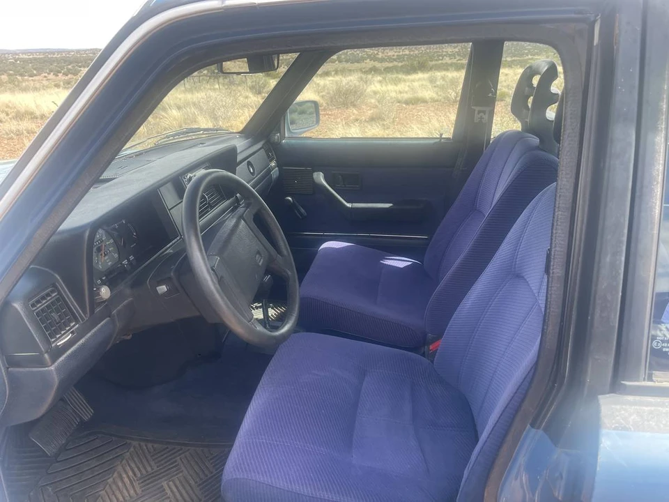 1986 Volvo 244 - Image 8 of 12