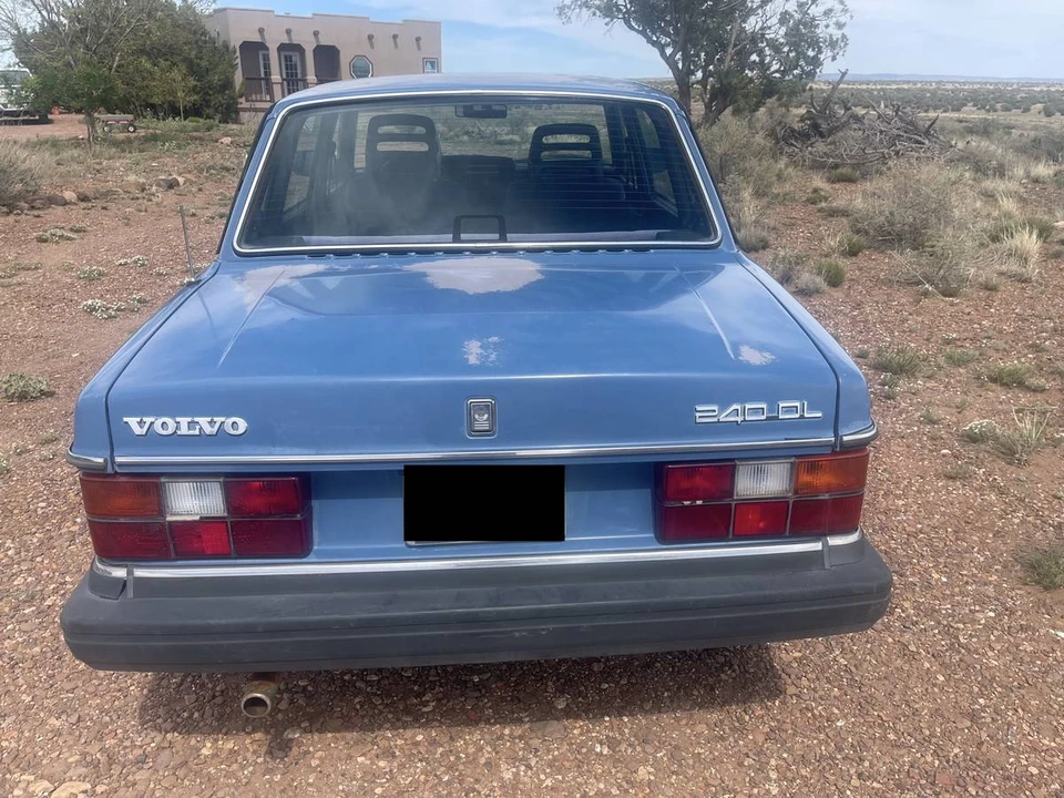 1986 Volvo 244 - Image 2 of 12