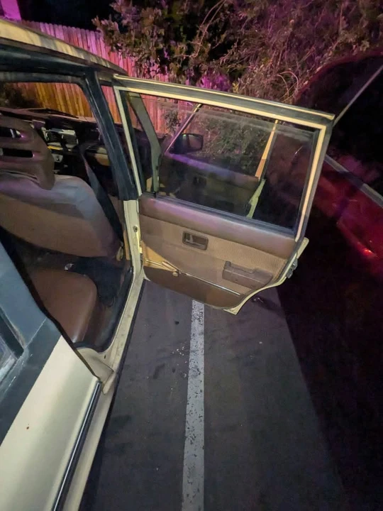 1986 Volvo 244 - Image 7 of 9