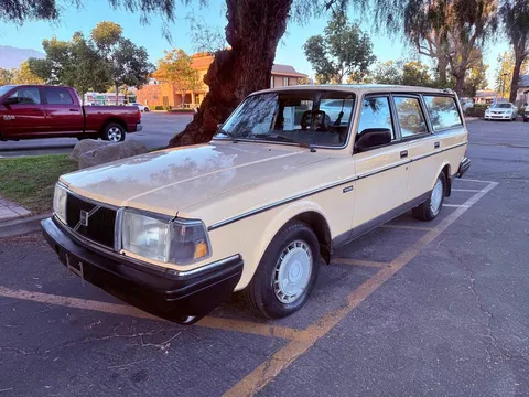 1986 Volvo 240 Wagon