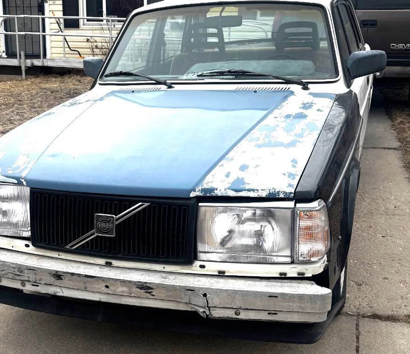 1986 Volvo 244 - Image 4 of 9