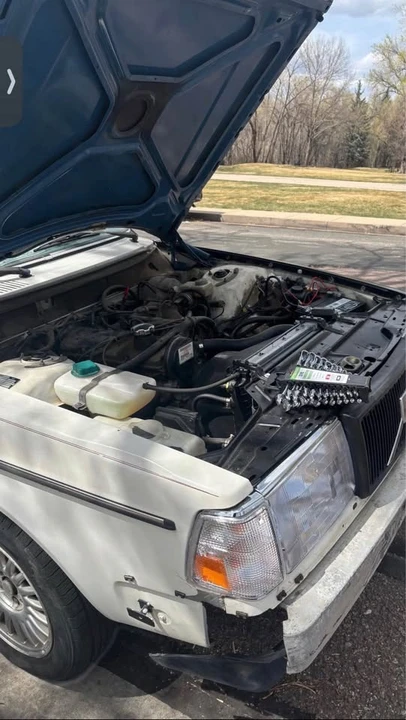 1986 Volvo 244 - Image 2 of 9