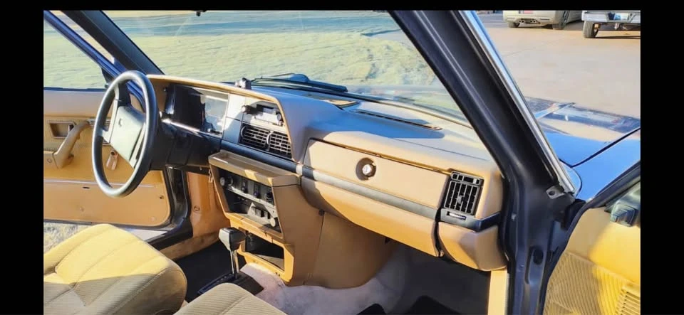 1986 Volvo 244 - Image 12 of 12