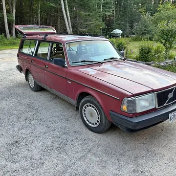 1986 Volvo 240 Wagon 4D