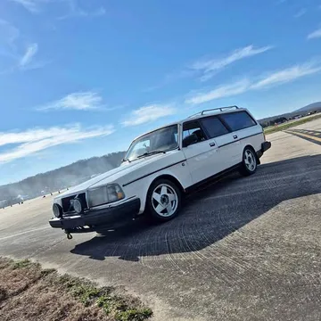 1986 Volvo 240 Wagon 4D