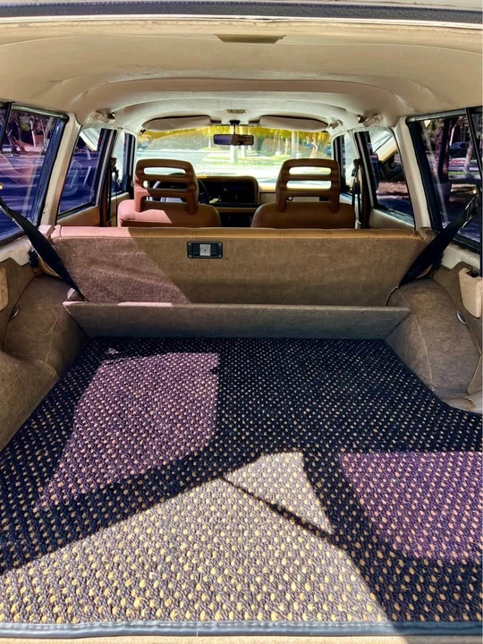 1986 Volvo 245 - Image 9 of 12