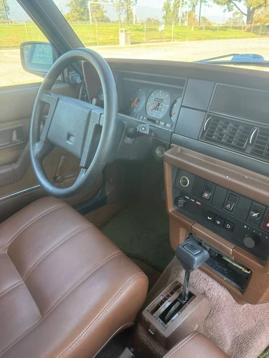 1986 Volvo 244 - Image 9 of 12