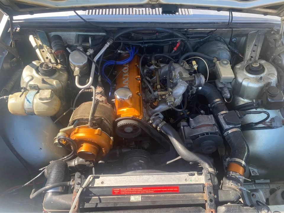1986 Volvo 740 - Image 2 of 16