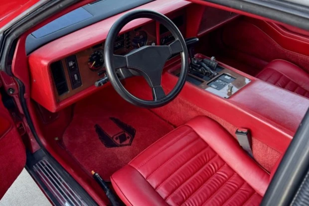 1986 Pontiac Fiero - Image 5 of 7