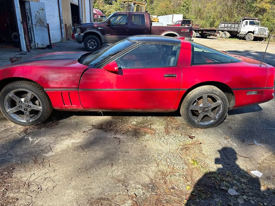 1986 Chevrolet Corvette C4 - Image 1 of 6