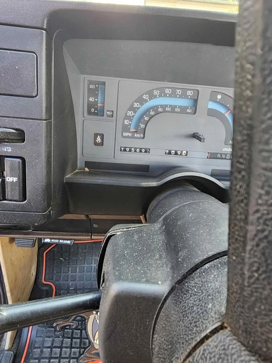 1986 Chevrolet S-10 - Image 7 of 10