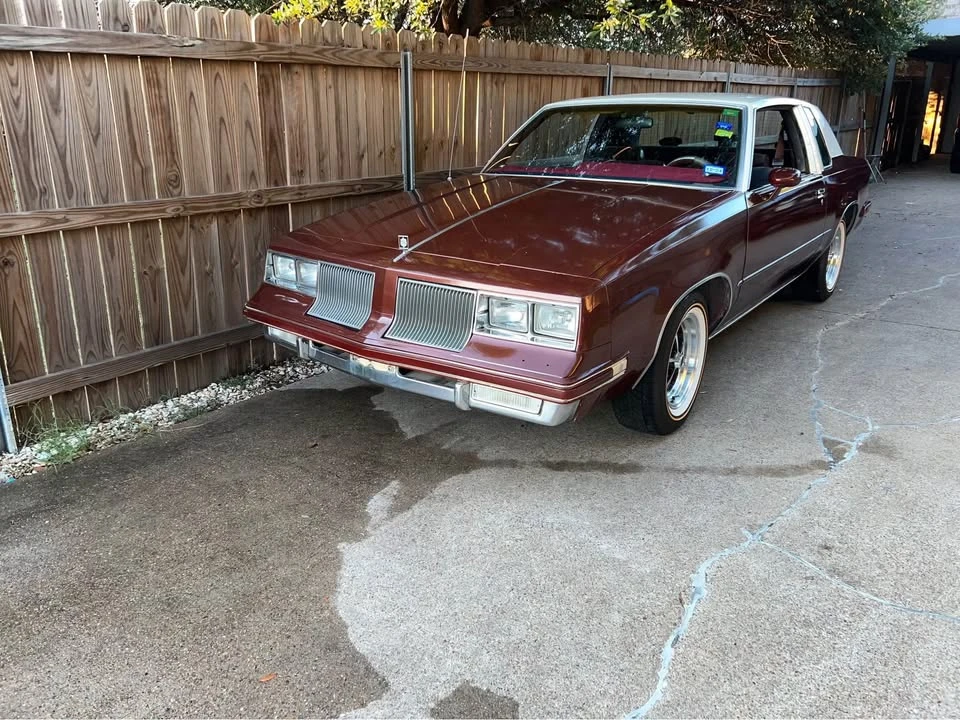1986 Oldsmobile Cutlass 5th Gen - Image 4 of 9