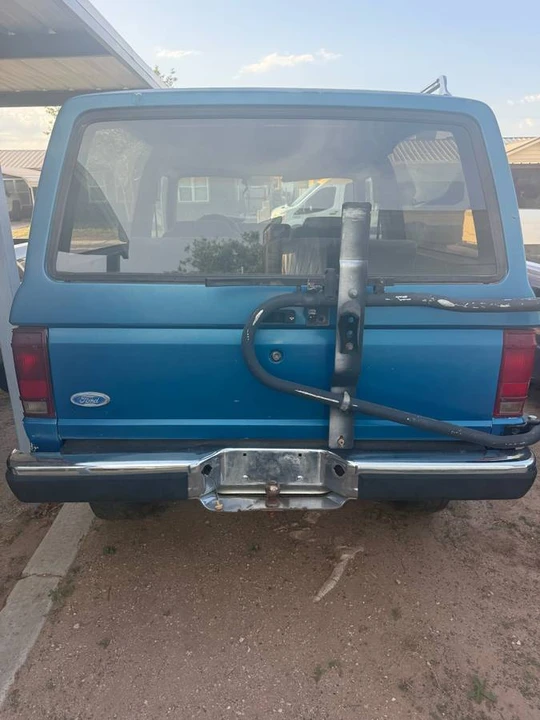 1986 Ford Bronco 3rd Gen - Image 3 of 11