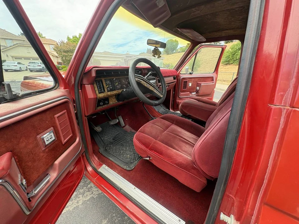 1986 Ford Bronco 3rd Gen - Image 19 of 21