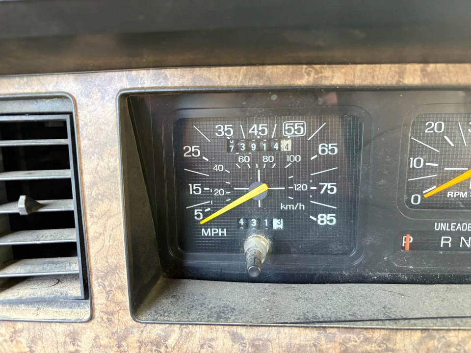 1986 Ford Bronco 3rd Gen - Image 6 of 9