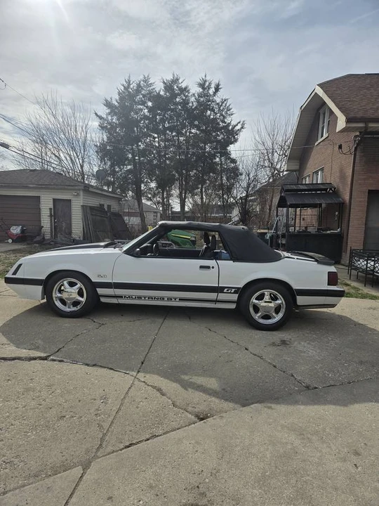1986 Ford Mustang GT 3rd Gen - Image 2 of 18