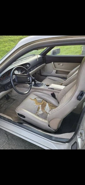 1986 Porsche 944 - Image 16 of 19