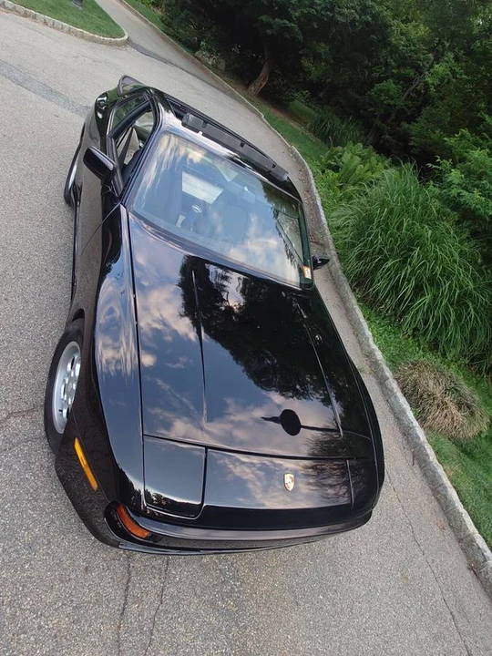 1986 Porsche 944 - Image 3 of 20