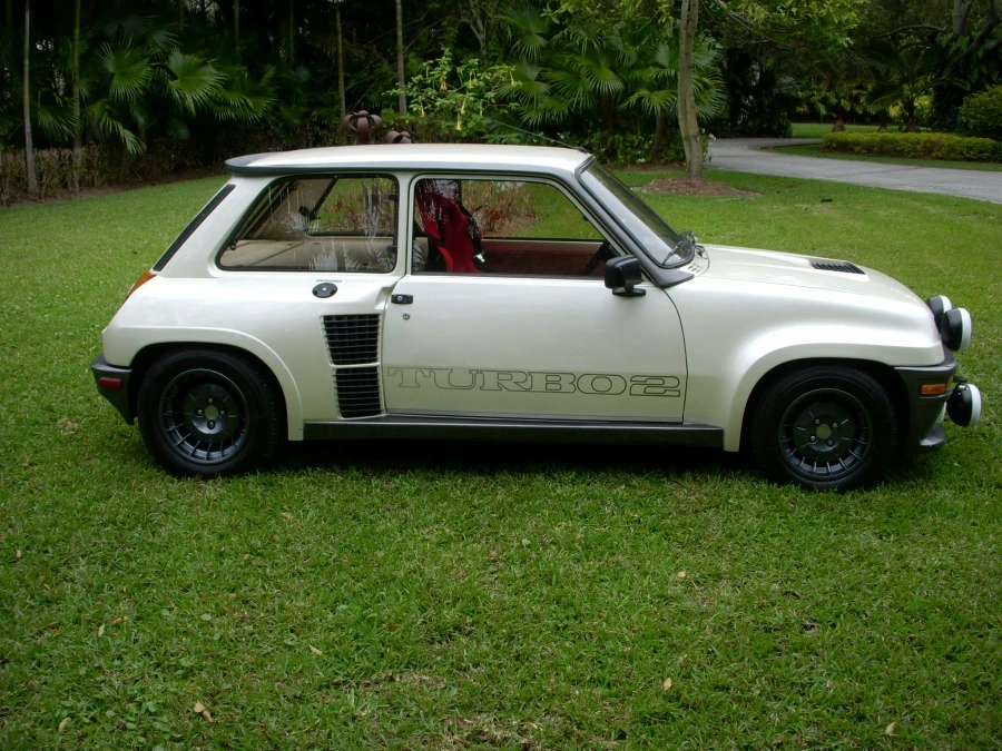 1986 Renault 5 Turbo 2 - Image 4 of 5