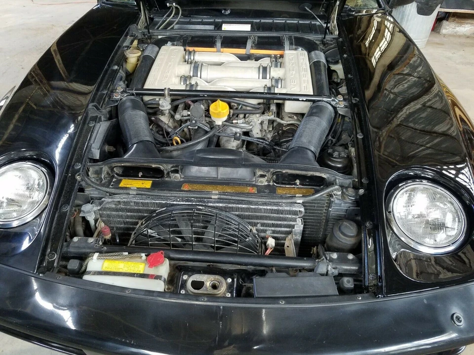 1986 Porsche 928 S - Image 8 of 17
