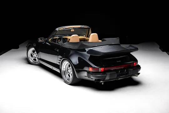 1986 Porsche 911 Carrera Cabriolet