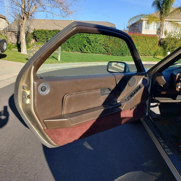 1986 Porsche 928 S - Image 9 of 29