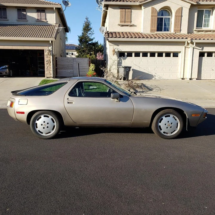 1986 Porsche 928 S - Image 3 of 29