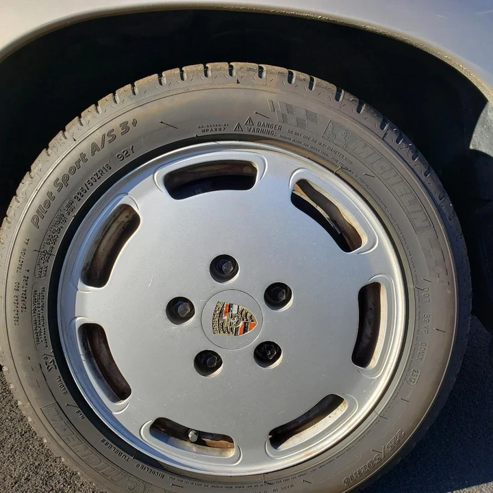 1986 Porsche 928 S - Image 24 of 29