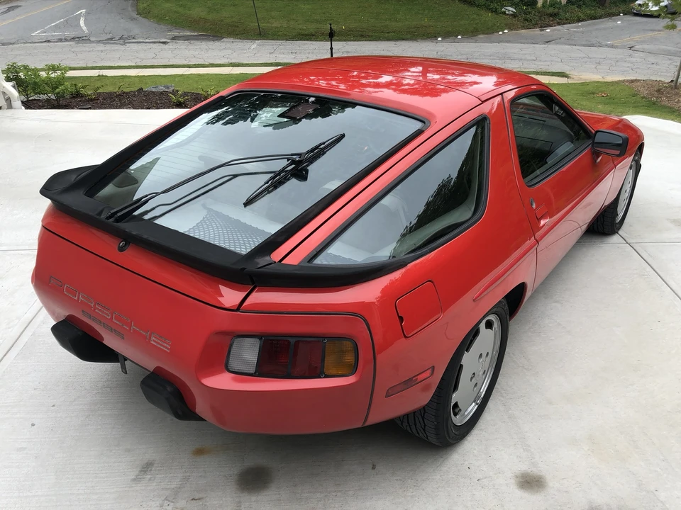 1986 Porsche 928 S - Image 2 of 31