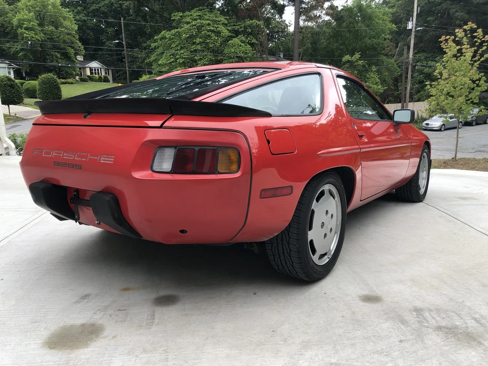 1986 Porsche 928 S - Image 3 of 31