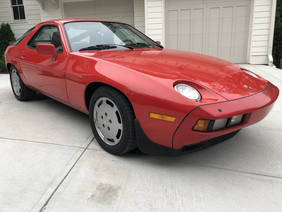 1986 Porsche 928 S - Image 12 of 31