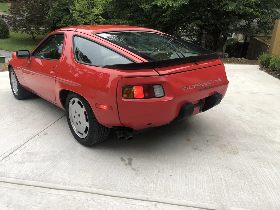 1986 Porsche 928 S - Image 6 of 31