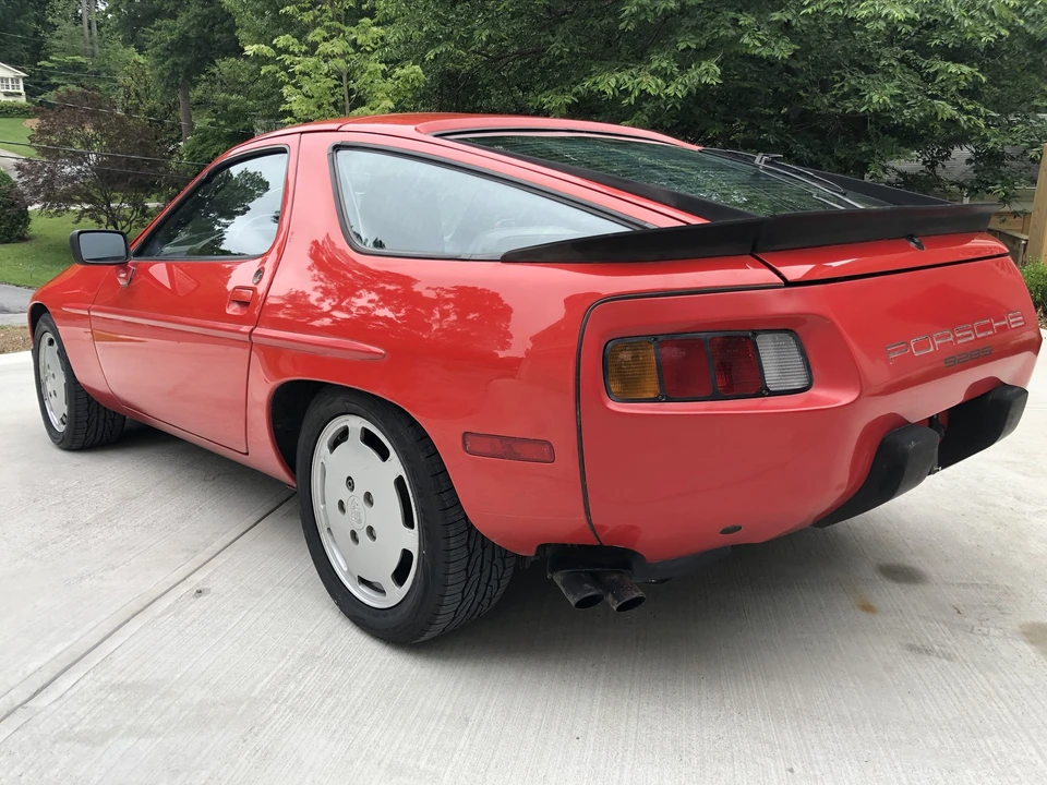 1986 Porsche 928 S - Image 7 of 31