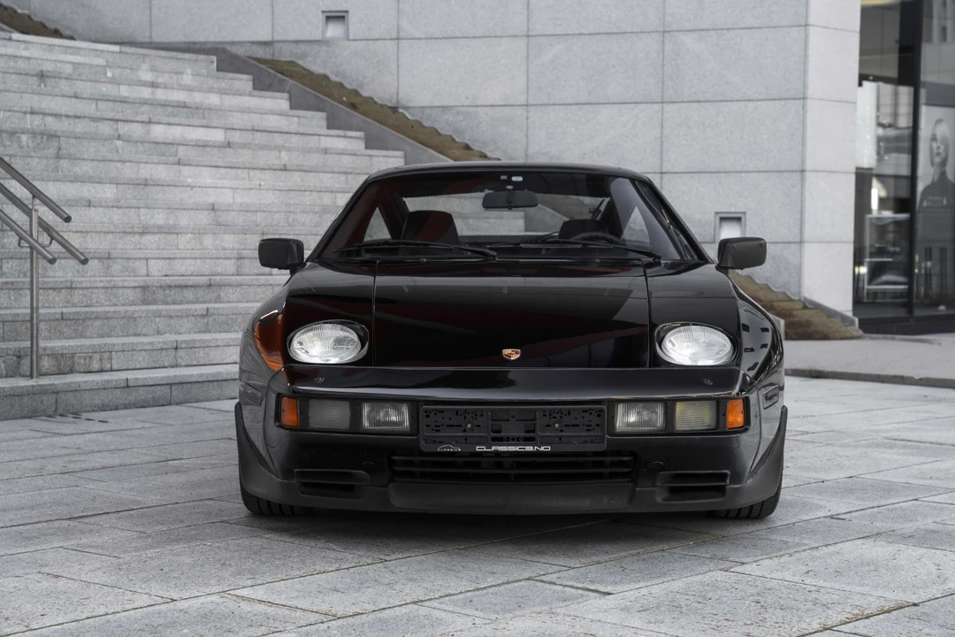 1986 Porsche 928 S - Image 3 of 31