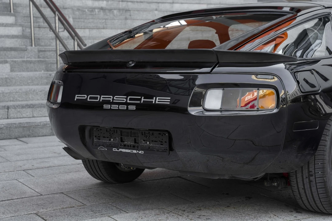 1986 Porsche 928 S - Image 21 of 31