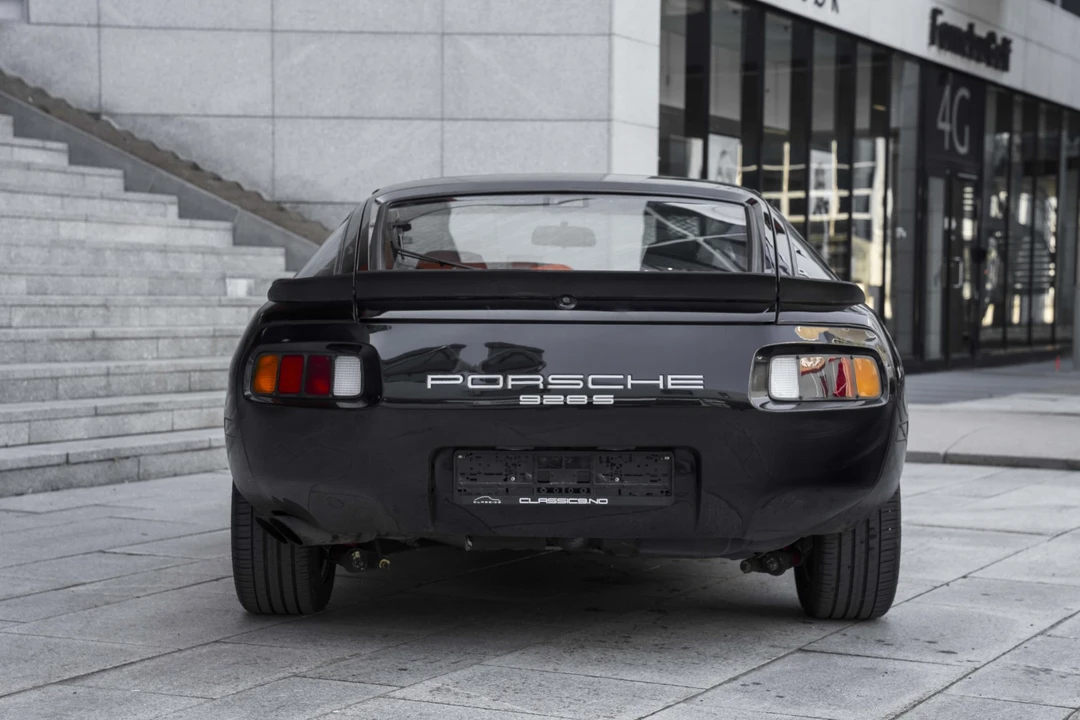 1986 Porsche 928 S - Image 6 of 31