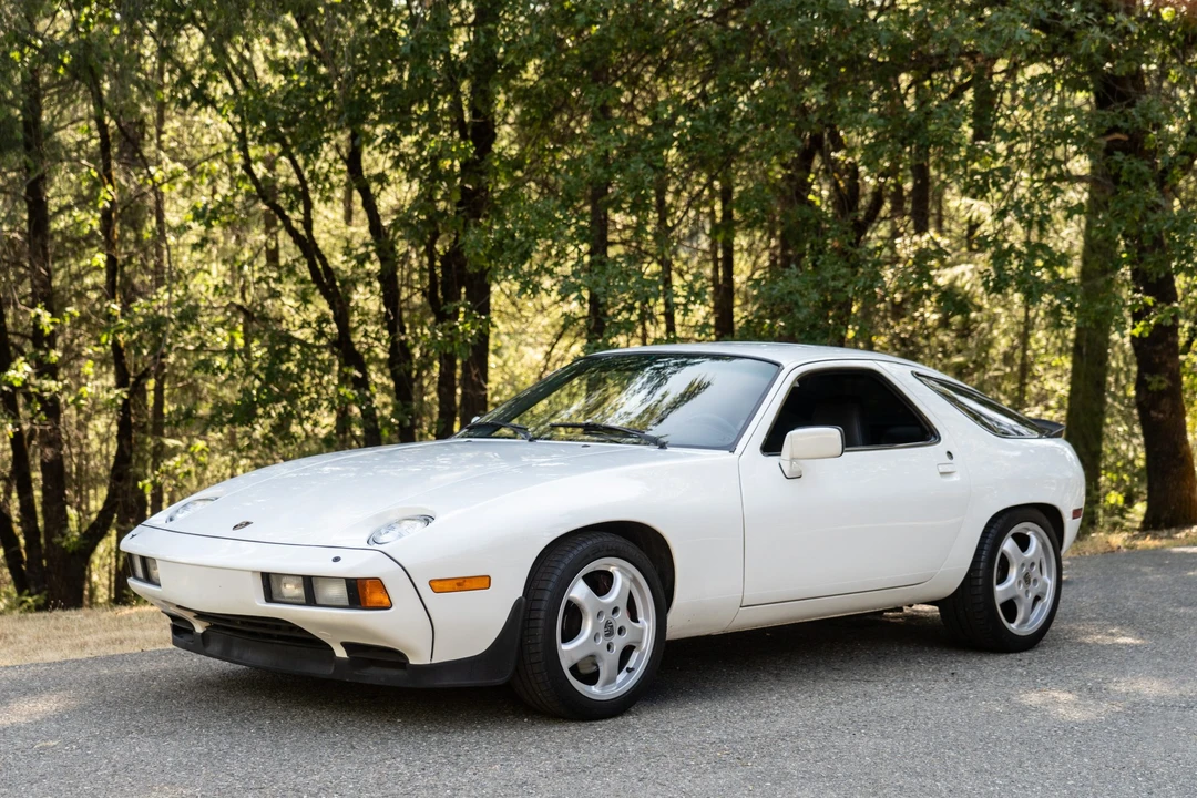 1986 Porsche 928 S - Image 5 of 31