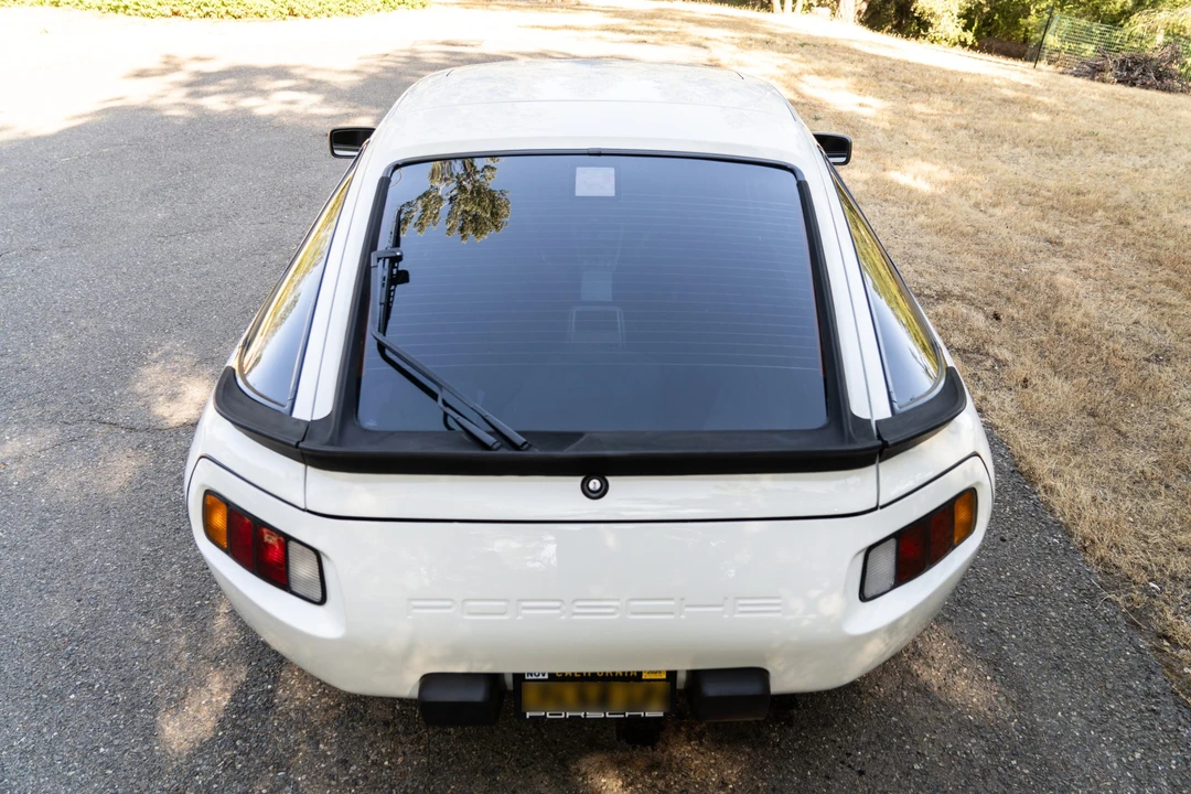 1986 Porsche 928 S - Image 11 of 31