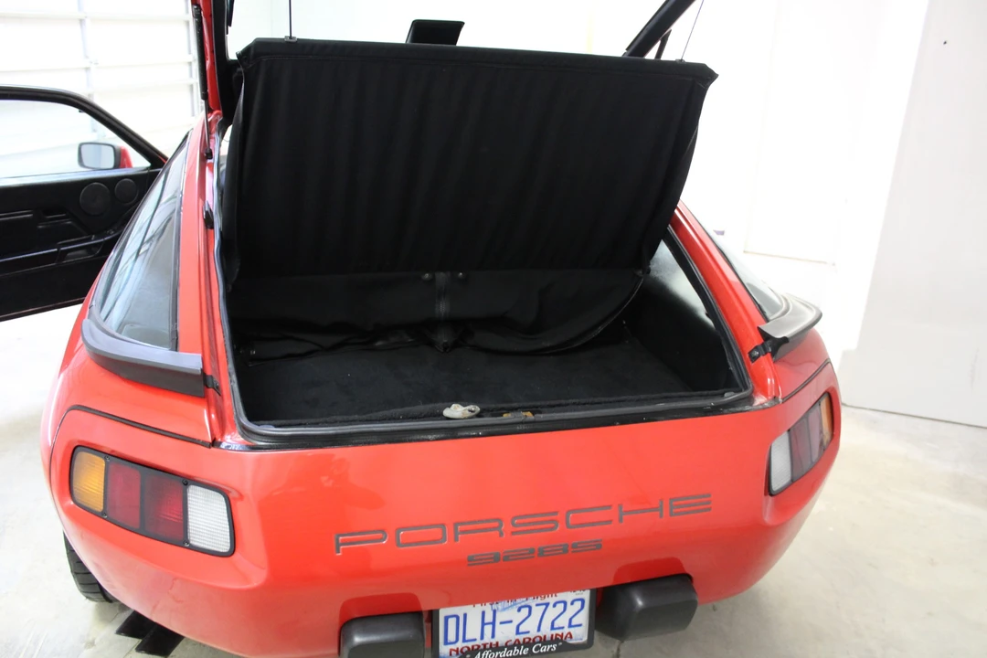 1986 Porsche 928 S - Image 28 of 31
