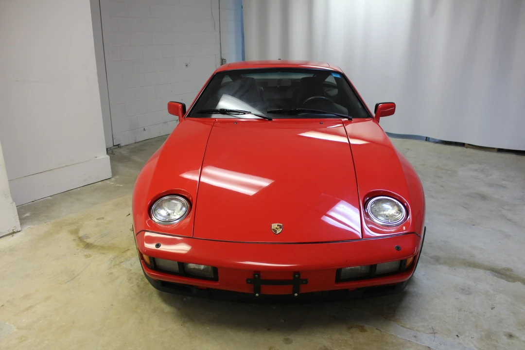 1986 Porsche 928 S - Image 3 of 31