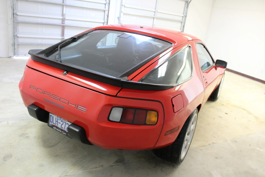 1986 Porsche 928 S - Image 6 of 31
