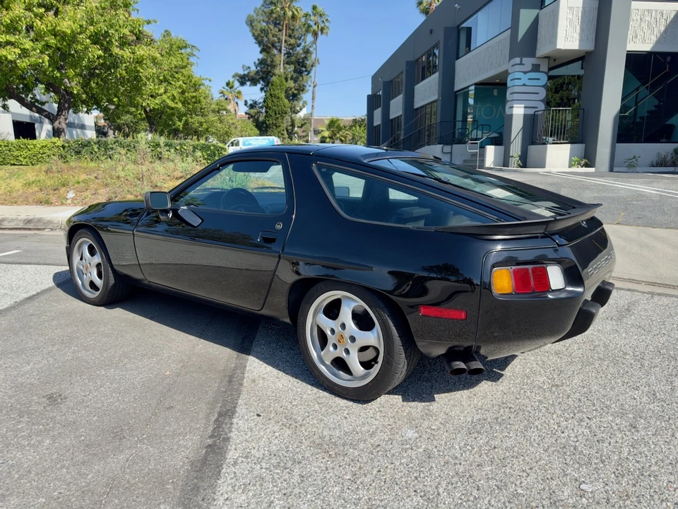 1986 Porsche 928 S - Image 4 of 31
