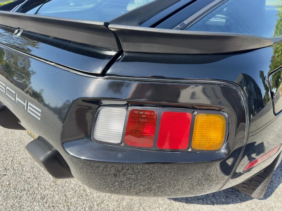 1986 Porsche 928 S - Image 23 of 31