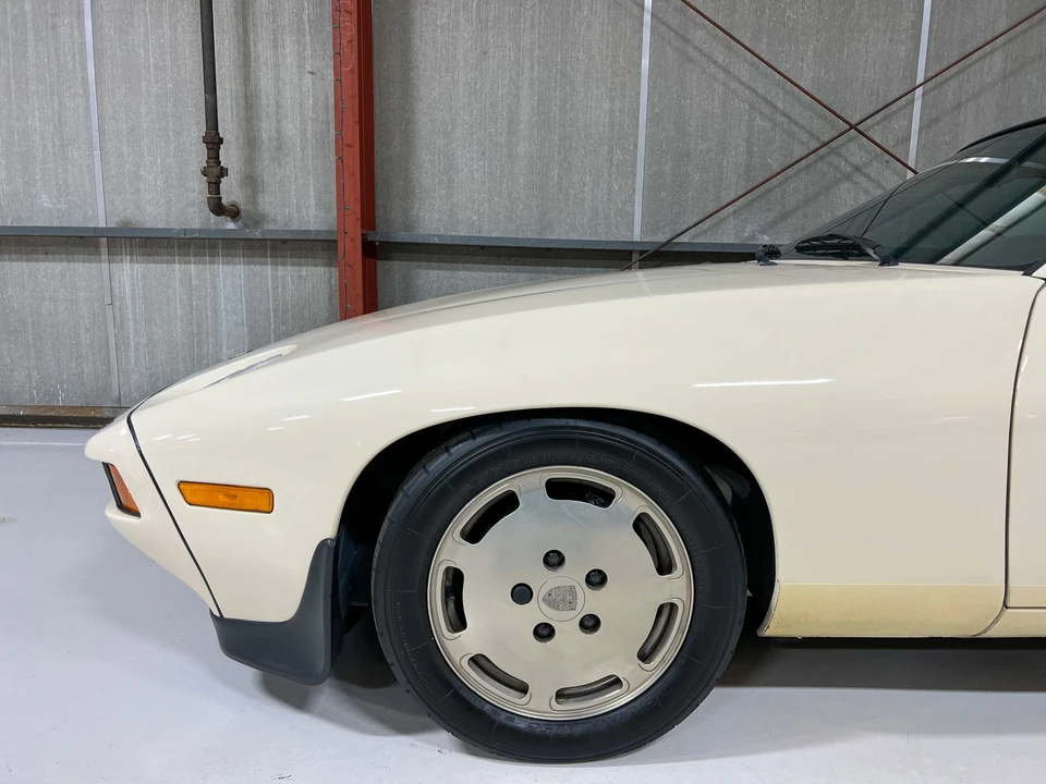 1986 Porsche 928 S - Image 29 of 31