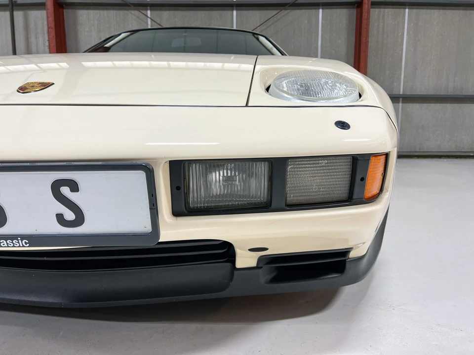 1986 Porsche 928 S - Image 26 of 31