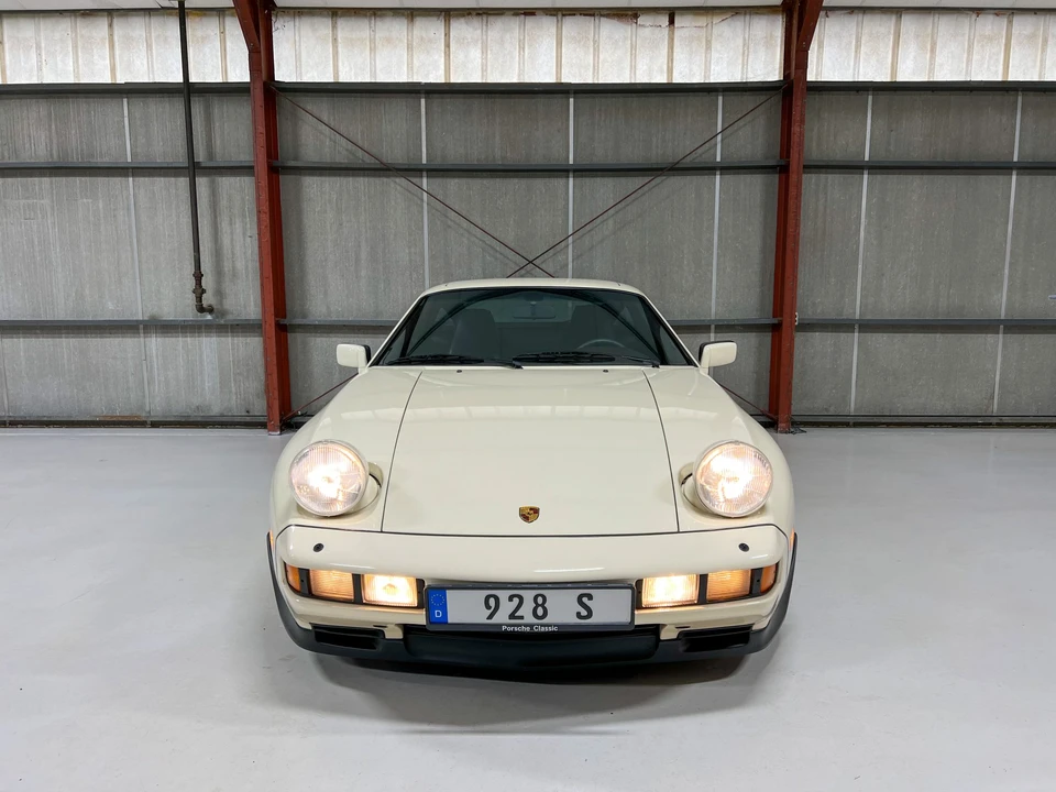 1986 Porsche 928 S - Image 21 of 31