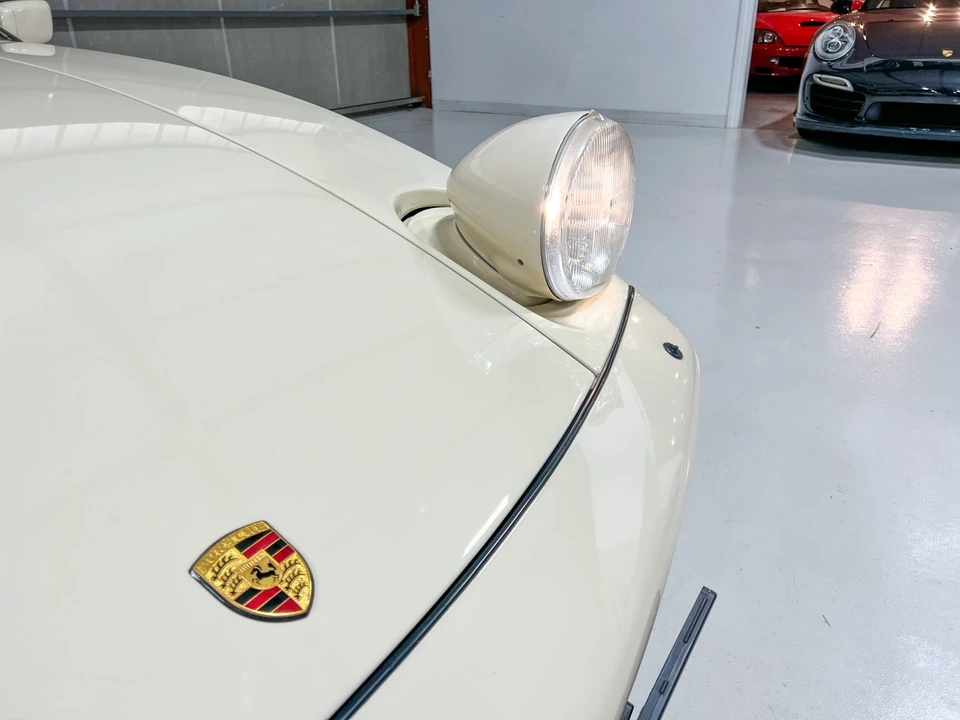 1986 Porsche 928 S - Image 24 of 31