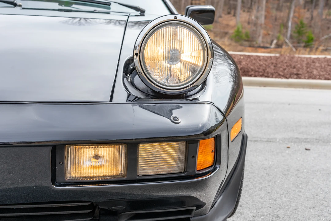 1986 Porsche 928 S - Image 16 of 31